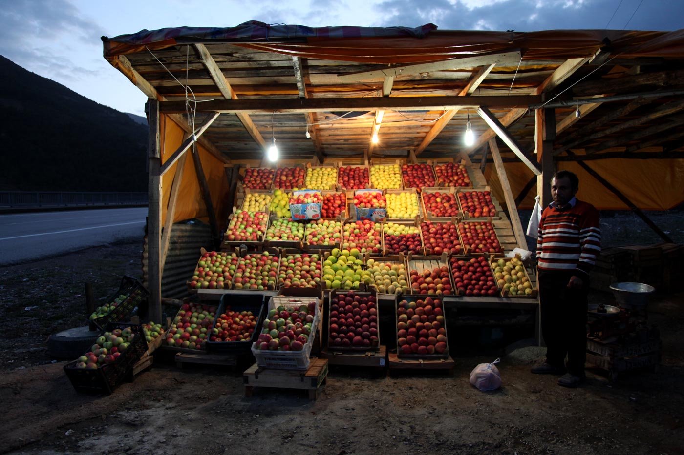 Apple seller, Bolu, Turkey