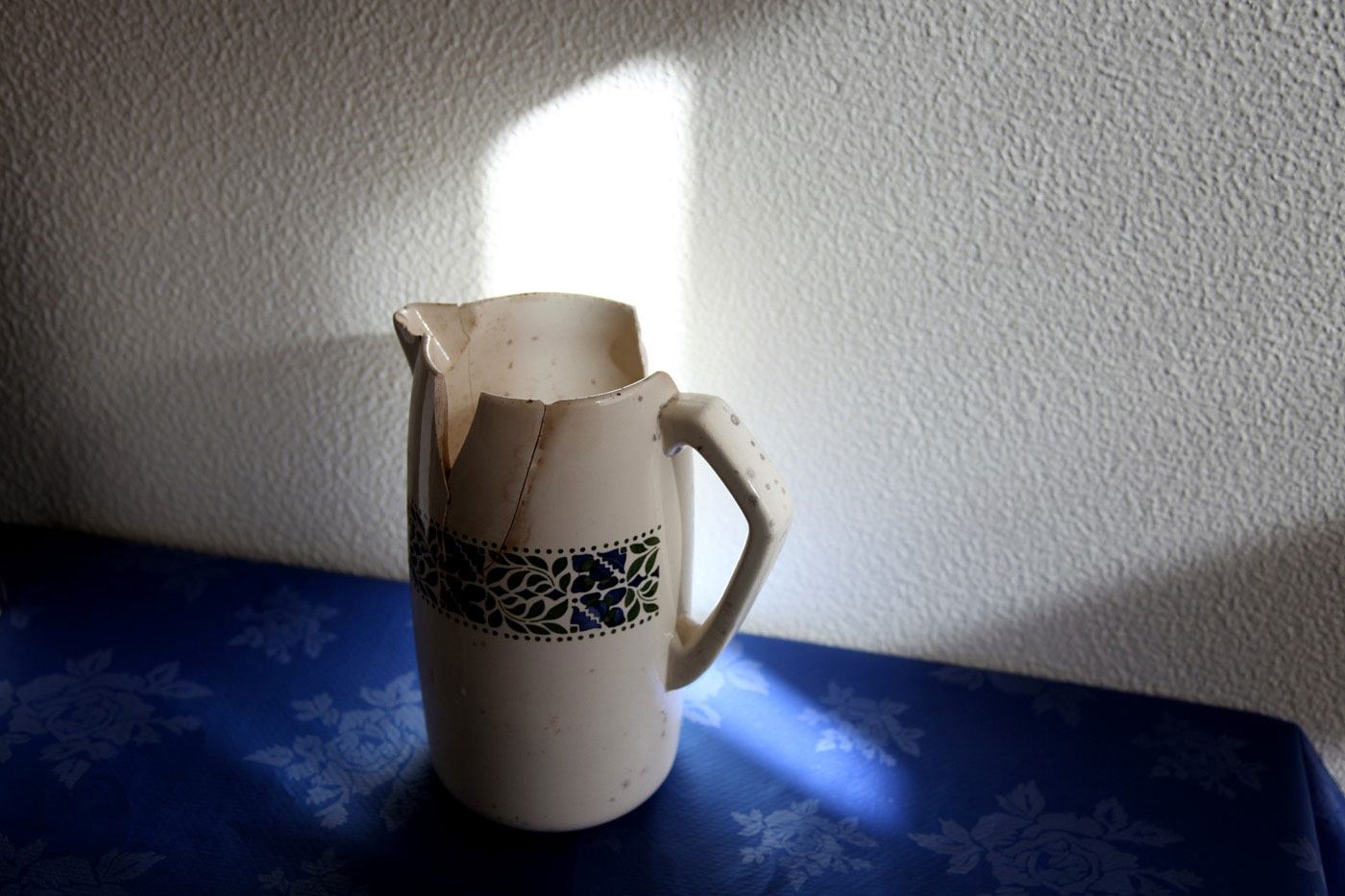 Broken jug, Iceland
